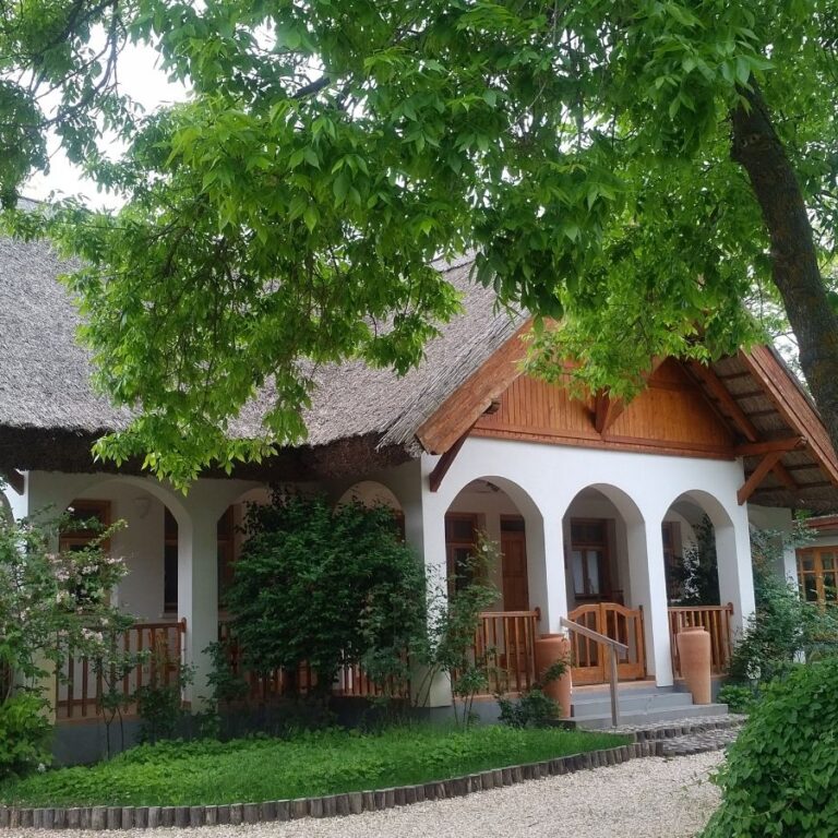 Reichelhausen Vendégház – Csárda épület – 2 szoba – 4 fő részére